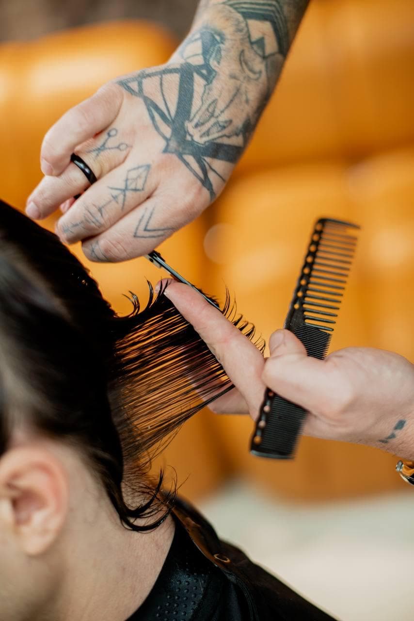 Scissor Cut